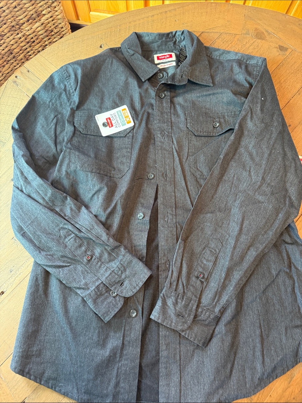 Wrangler Men’s Charcoal Gray Lightweight Button-Up Shirt Jacket